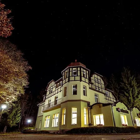 Hubertus 3*